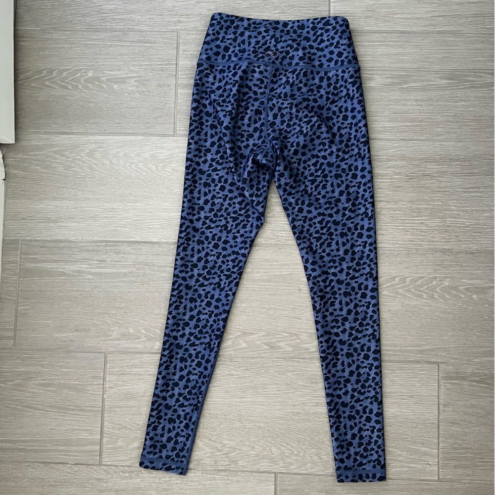 CALIA HIGH RISE LEGGINGS PURPLE / BLUE ZIPPER ANIMAL PRINT LEGGING SIZE XS - Picture 4 of 6